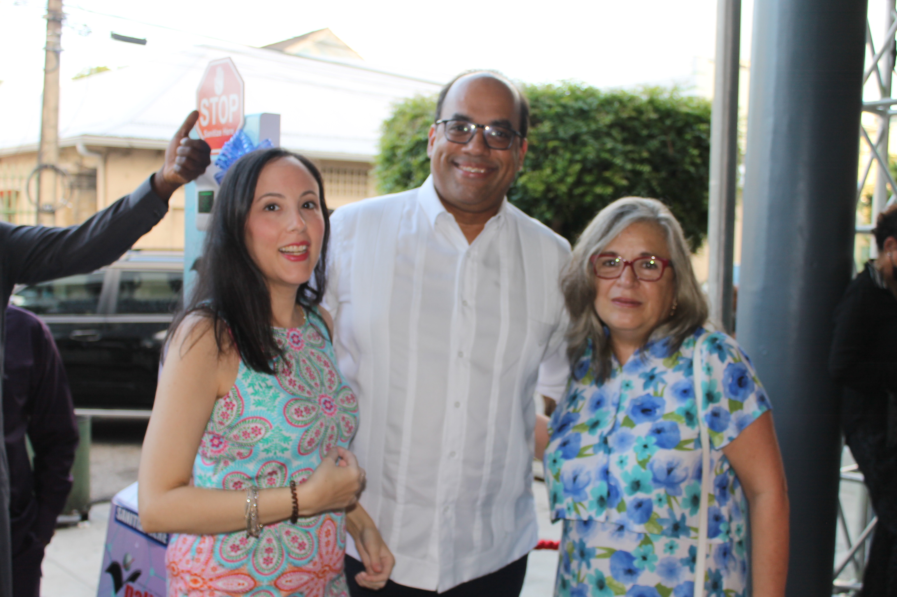 Embajada en Trinidad y Tobago lanza en la Biblioteca Nacional NALIS el mural “El Mar Caribe que nos une”